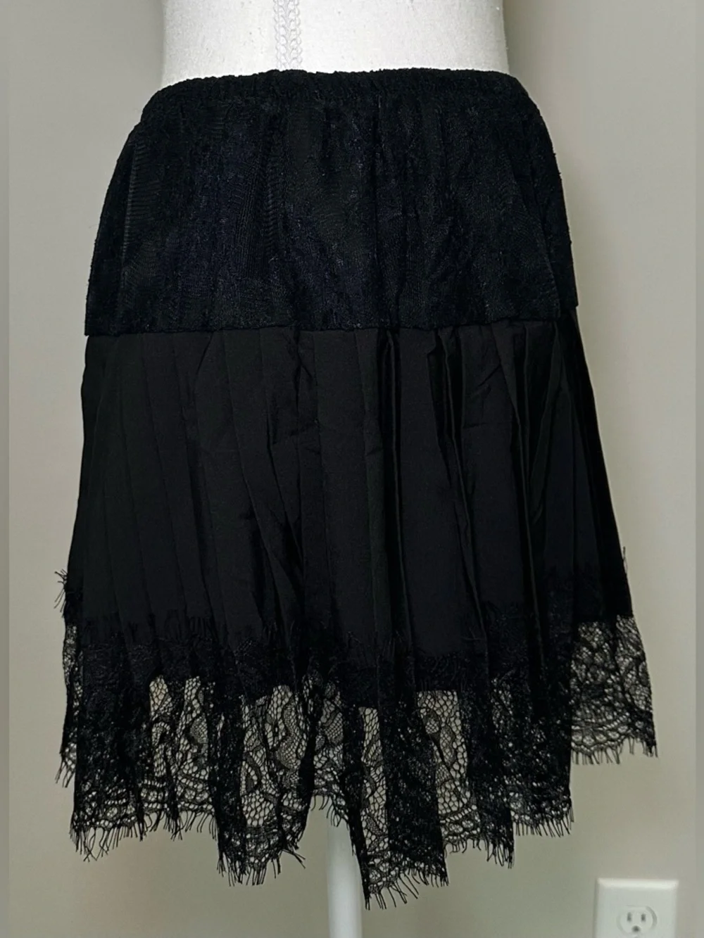 Black Pleated Lace‎ Trim Mini Skirt Built-In Shorts Goth Grunge Country Large